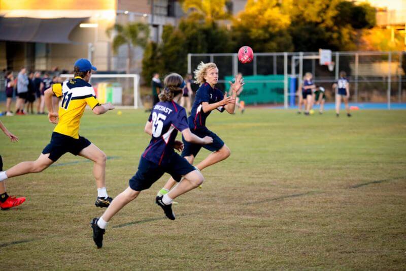 Touch Football Players at ϲʿֱ